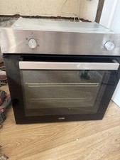 Nearly New Built In Oven