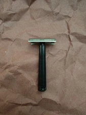 Vintage Gillette Tech Plastic Handle Safety Razor X1 1952