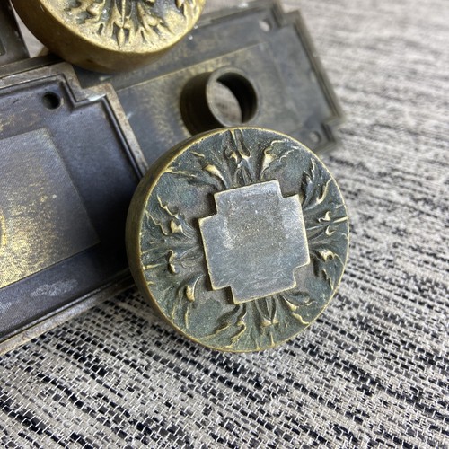 Yale Towne Brass Door Knobs Handles Backplates Mortise Lock Spindle Ornate Cross - Picture 3 of 16