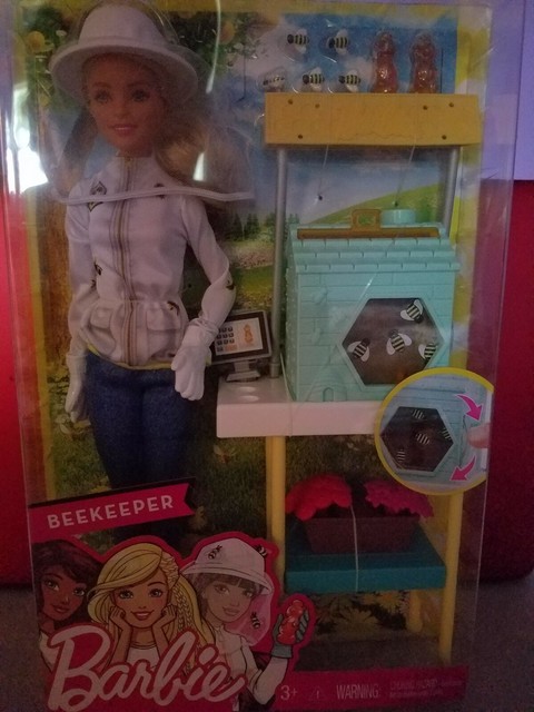 barbie beekeeper playset