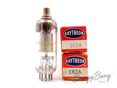 2 Vintage Raytheon 1X2A/1BX2 Half-Wave Rectifier TV Audio Vacuum Tube Valve- Ban