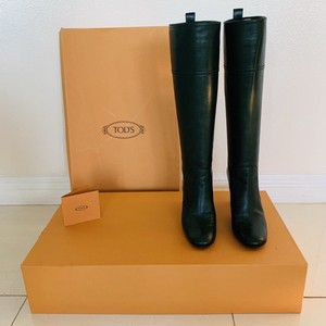 knee length leather boots