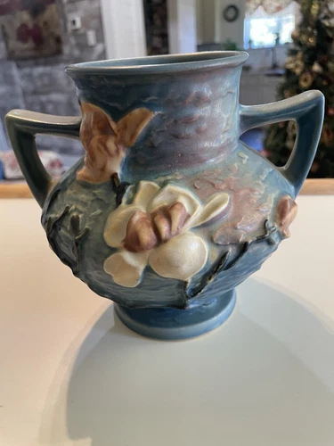 Vintage Roseville 180-6 Double Handled Blue Magnolia Vase 6” Tall