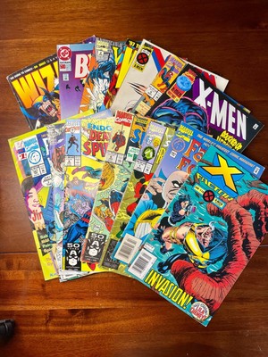 Bundle of 15 Marvel & DC Comics from the Early 1990s   Venom, Spider-Man