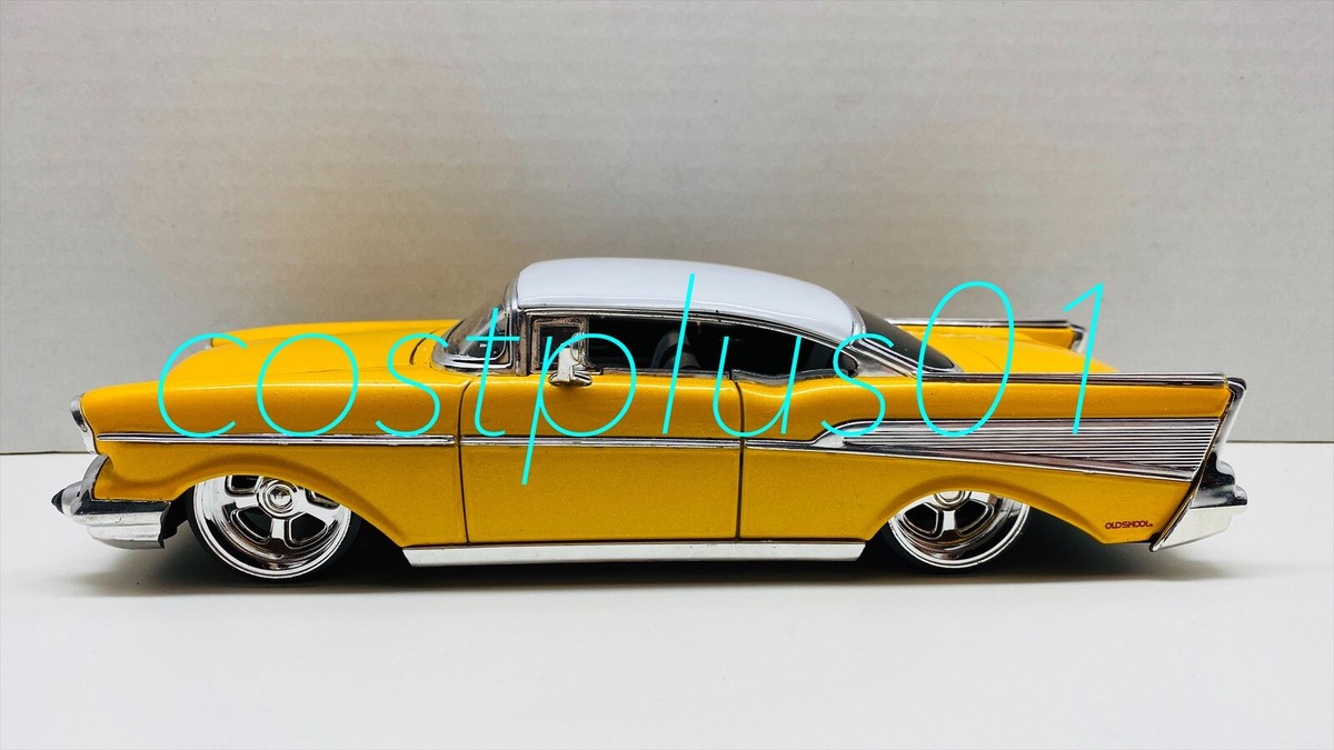 JADA DUB CITY OLDSKOOL 1957 BEL AIR 1:24 YELLOW WITH WHITE