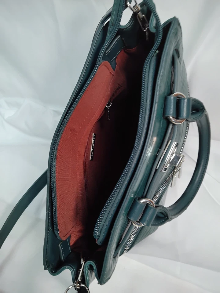 David Jones Crocodile Embossed Green Shoulder Bag - HB26 - Image 4 of 4