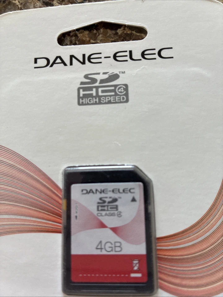 2 New Sealed Dane-Elec 4GB Class 4 SDHC Memory Cards Fast Shipping From PA - Image 3 of 3