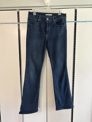 NWOT Levi s 725 High Rise Bootcut Jeans Women s Size 31