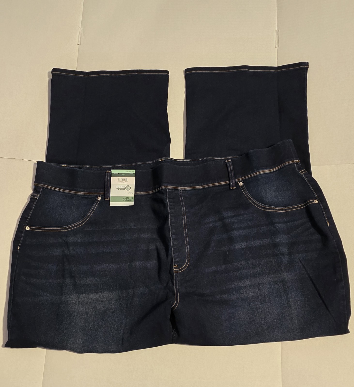 New Terra & Sky Women’s Plus Pull On Jeggings High Rise Bootcut 4X 28-30W