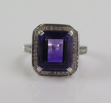 14ct White Gold Amethyst and Diamond Ring