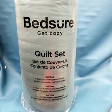 Bedsure Quilt Set California King Size Green Comforter Coverlet Open Box 