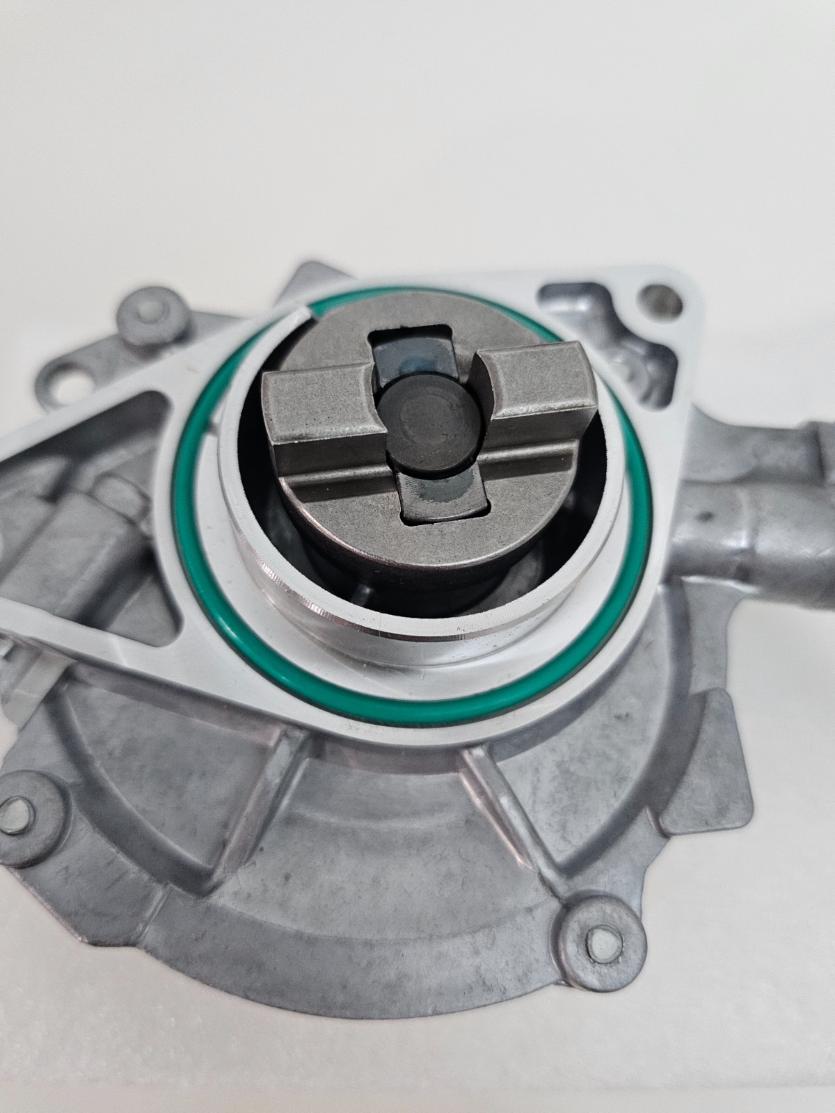 Brake Vacuum Pump 11667570813 For Peugeot 207& 5008 1.4 1.6 Petrol 4565.77 #5