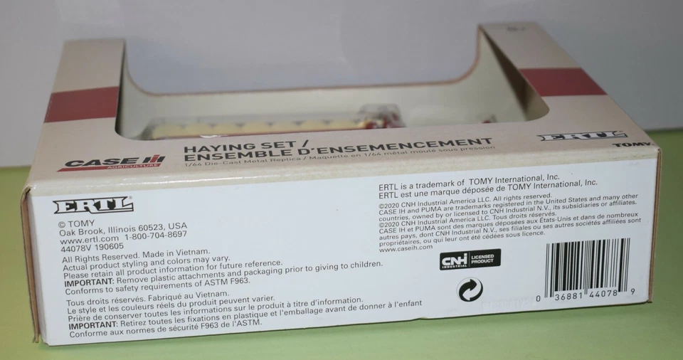 ERTL 1/64 SCALE CASE IH HAYING PLAYSET 44078 - Image 4 of 4