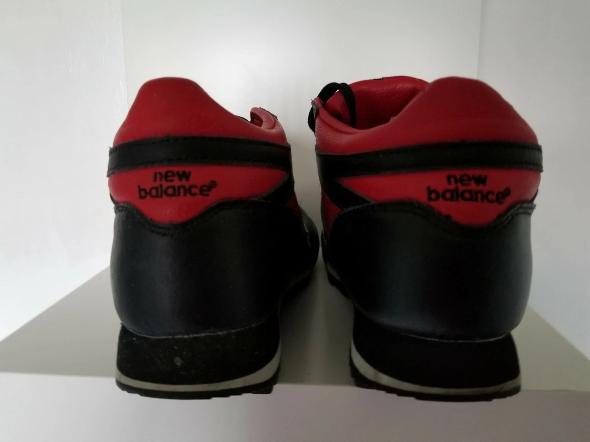 Red black hotsell new balance