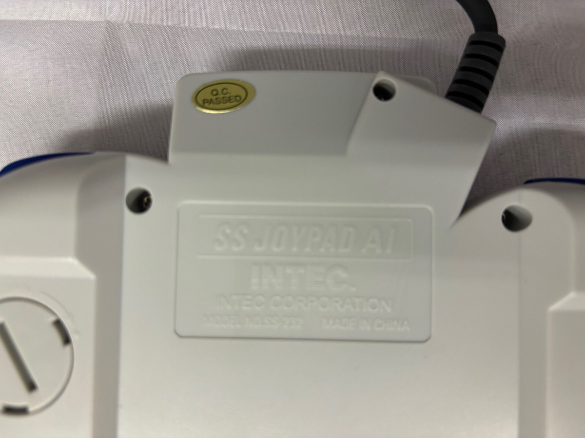 Manette Blanche Programmable Intec SS-232 Pour SEGA Saturn - Occasion Fonctionnelle