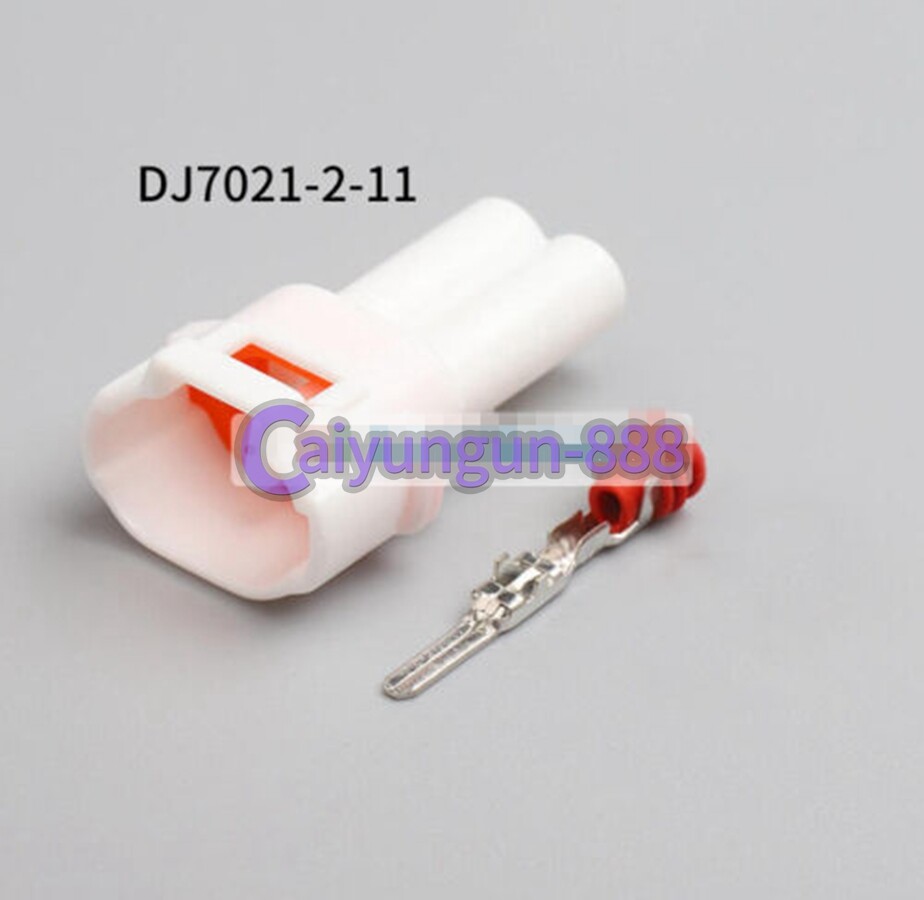 100 sets New DJ7021-2-11/21 Fog light plug Connector 6187-2171
