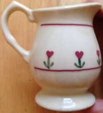 STARBUCKS HARTSTONE CREAMER, HEART SHAPED ROSES, MADE IN USA, SIGNED ART POTTERY