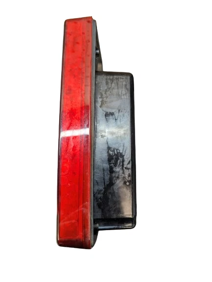 Luz trasera izquierda lado conductor mercedes-benz w464 g550 2016-2018 Foto 3 de 4