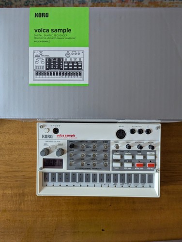 Korg Volca Series 4-IN-1 Bundle | Bass, Beats, Sample, FM | Boxes / P. Supply - Picture 2 of 13