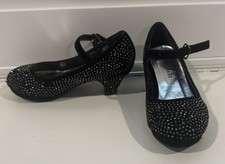 CLEARANCE Adorable Black Sparkly Girls Dress Shoe w/Heels