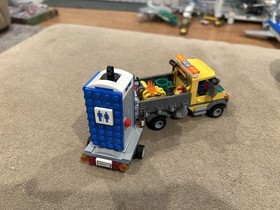 LEGO CITY (60073)- Service Truck (2015) Complete-Retired-Rare-Free Shipping!