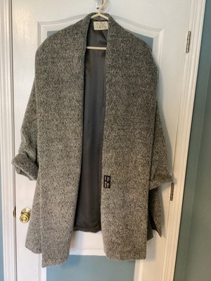 Elena Miro Wool and Mohair Gray Coat Size 22