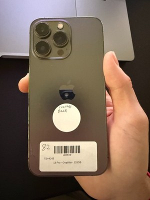 Apple iPhone 13 Pro 128GB Graphite - Factory Unlocked - Back has small dmg