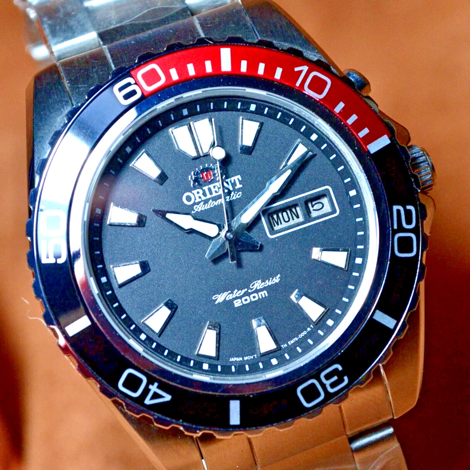 Reloj Pulsera Hombre Vintage Japonés Orient Diver 200M Automático Reparado Foto 2 de 4