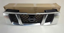 New OEM Genuine Nissan Mesh Grille 2008-2015 Titan PRO-4X 62310-9FM0B nice