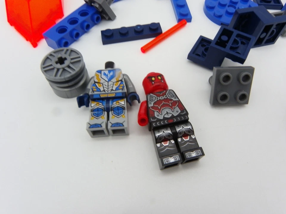 LEGO 70315 NEXO Knights Clay's Rumble Blade Partial Set 31/328 And Minifigures - Image 2 of 4
