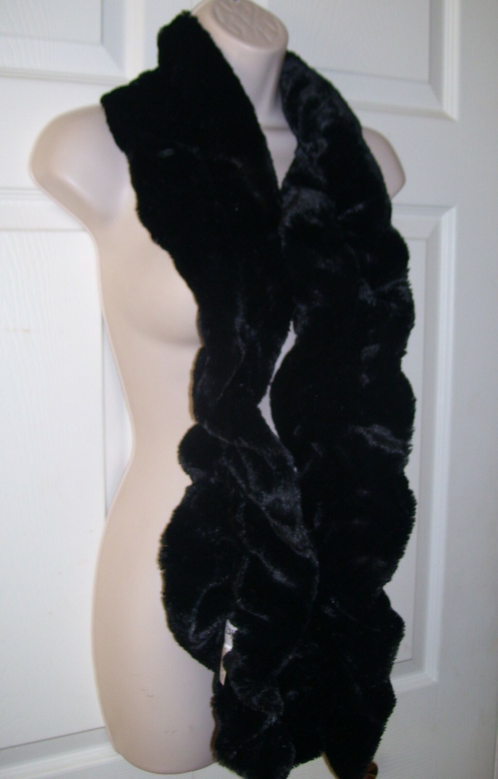 Picture 4 of 8