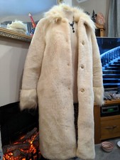 River Island Cream Borg Coat With Faux Fur Trimming - Size 10 Rare! Gorgeous