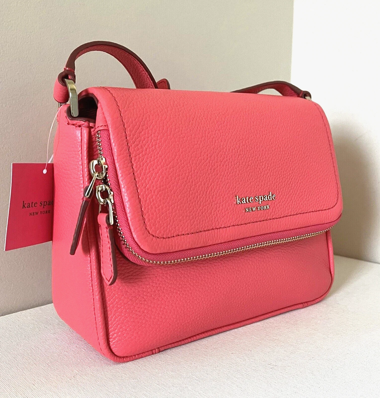 Nuova Kate Spade Run Around grande patta a tracolla in pelle pesca melba con sacchetto antipolvere