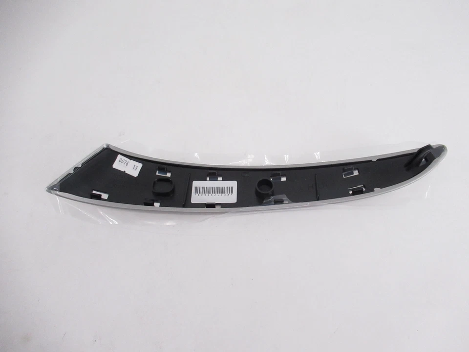 Tapa de agarre de puerta de conductor genuina OEM Infiniti 80945-JL03A 08-10 G37 cupé Foto 3 de 3