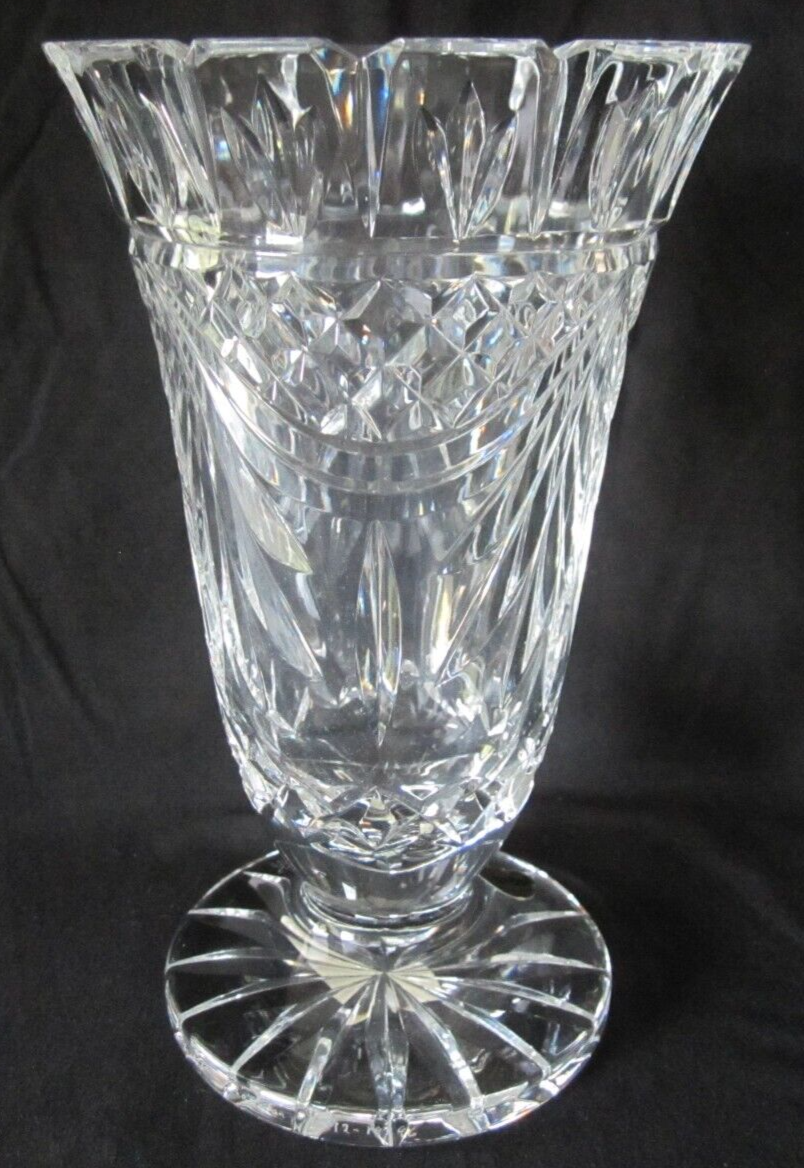 1996 WS Waterford Society Crystal Penrose 8.5" Footed Vase Certificate