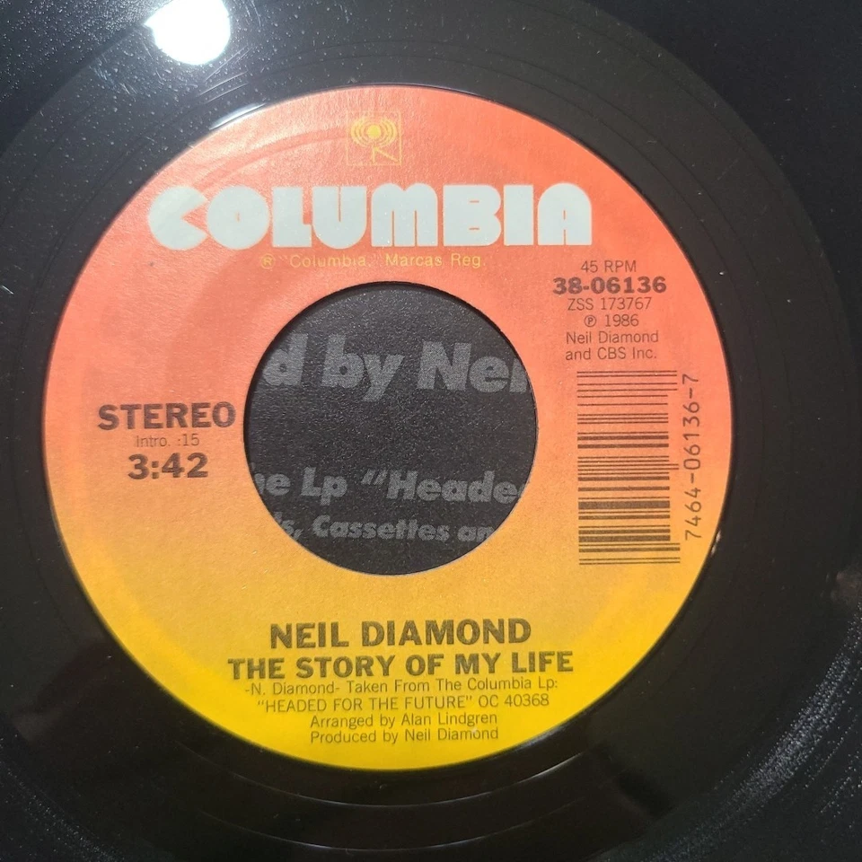 Neil Diamond ~ The Story Of My Life/ Love Doesn't Live Here Anymore PS 45 Record Foto 4 de 4