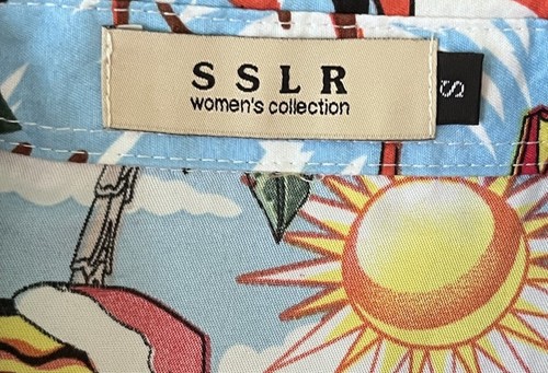 SSLR Women’s Hawaiian Button Up Shirt Tiki Christmas Santa Reindeer Small - Picture 5 of 9