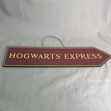 Harry Potter Hogwarts Express Arrow Sign Wall Hanging Wizarding World Home Decor