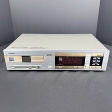 Pioneer P D70 Compact Disc Player Vintage CD Player Japan Made