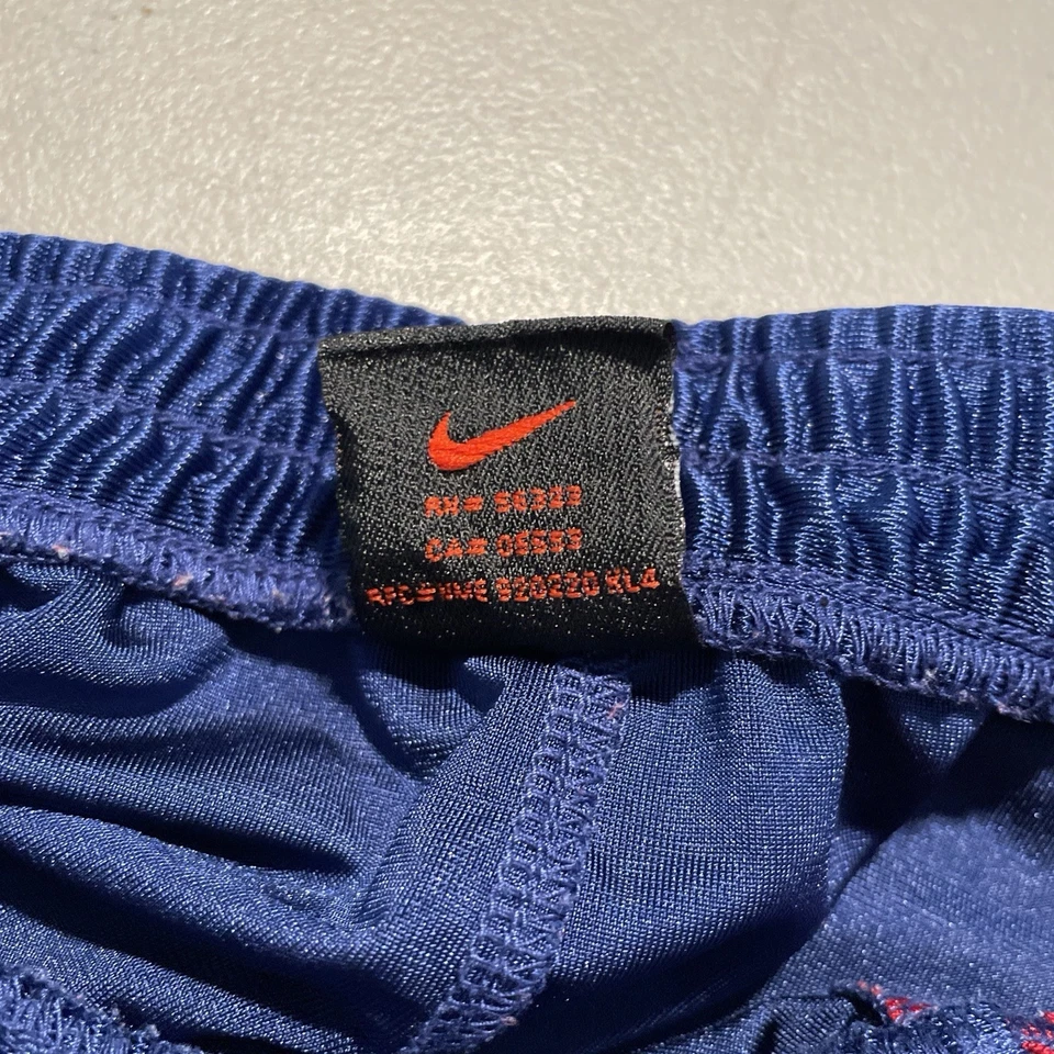 Pantalones Cortos Vintage Nike Swoosh Etiqueta Negra Medianos 10-12 Años 90 Brillo Baloncesto Juvenil  Foto 3 de 4
