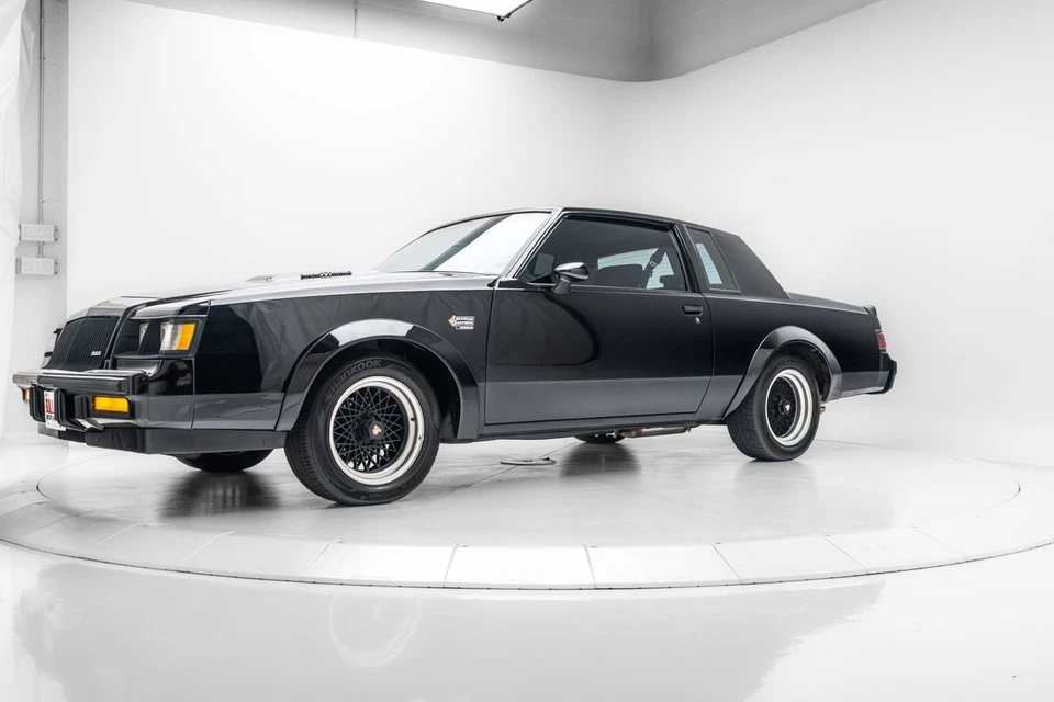 Buick Grand National 1987 Foto 4 de 4