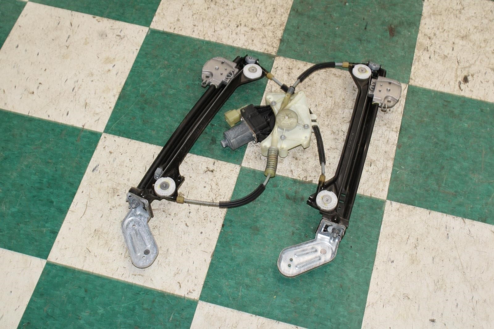 14-17 Ghibli Rear Driver Side Left LH Power Door Window Regulator OEM Factory OE