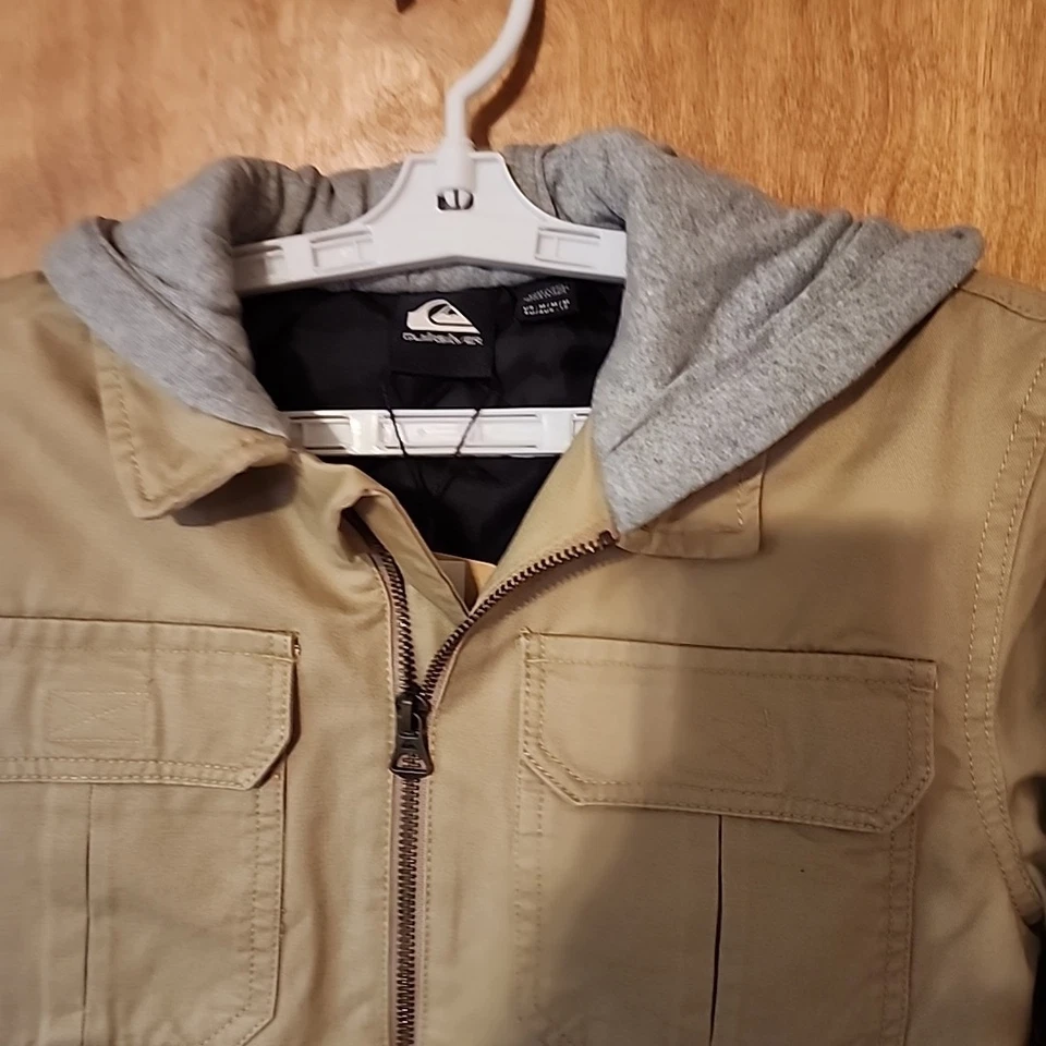 Chaqueta Quicksilver Nueva Aitor Cremallera Completa Juvenil XL Forrada con Capucha Acolchada Tostada/Caqui Foto 4 de 4