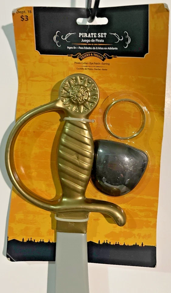 Pirate Costume Accessories Sword Eye Patch Hand Hook Skeleton Keys (Plastic) - Image 4 of 4