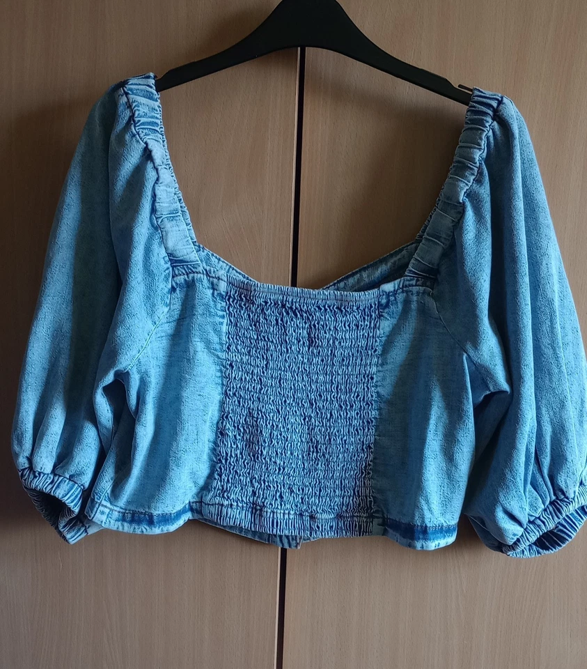 BNWT New Look Denim Cropped Puff Sleeve Top On/Off Shoulder Size 16 'LOUELLA' - Image 2 of 4