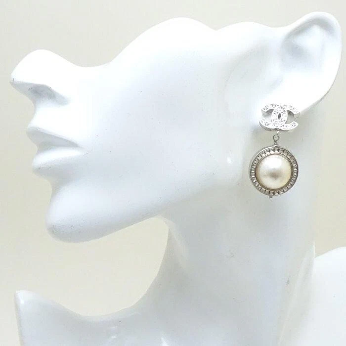 Orecchini Chanel Coco Mark In Strass Placcati In Argento 11.8Mm X 15.7Mm 20.1G - Immagine 2 di 4