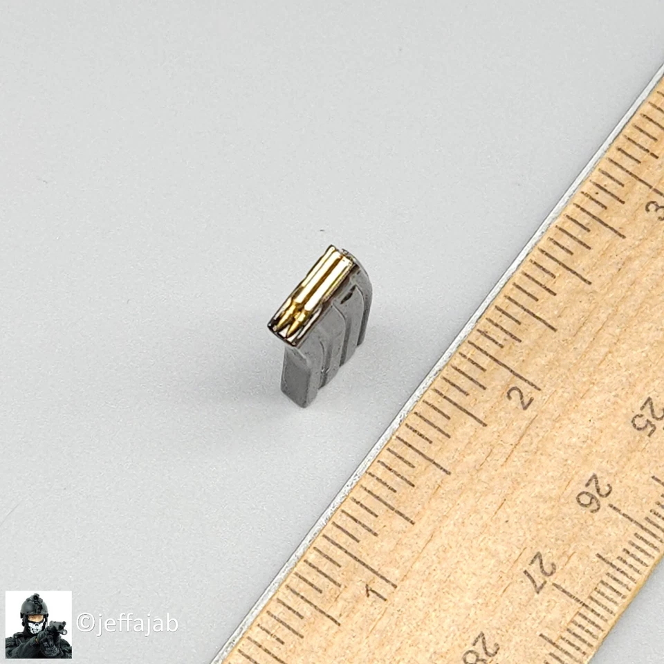 1:6 Damtoys 1st SFOD-D Enduring Freedom Metal Single Ammo Mag for 12" Figures - Image 4 of 4
