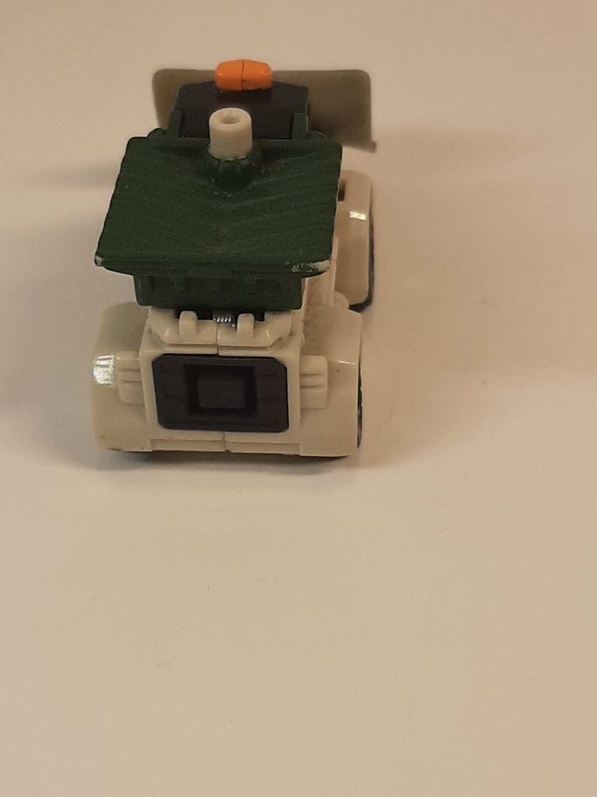 Picture 4 of 9