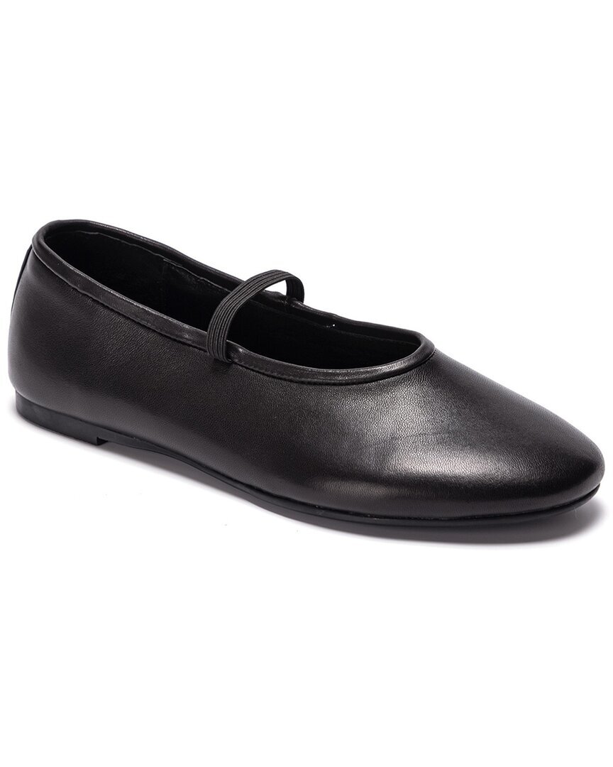 Женская кожаная балетка на плоской подошве Soho Collective Byrnn 12090₽