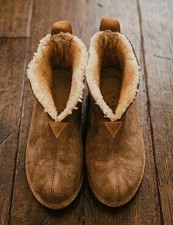 LL Bean Men's Wicked Good Slipper Tan Suede Shearling Cozy Bootie Shoes Size 10